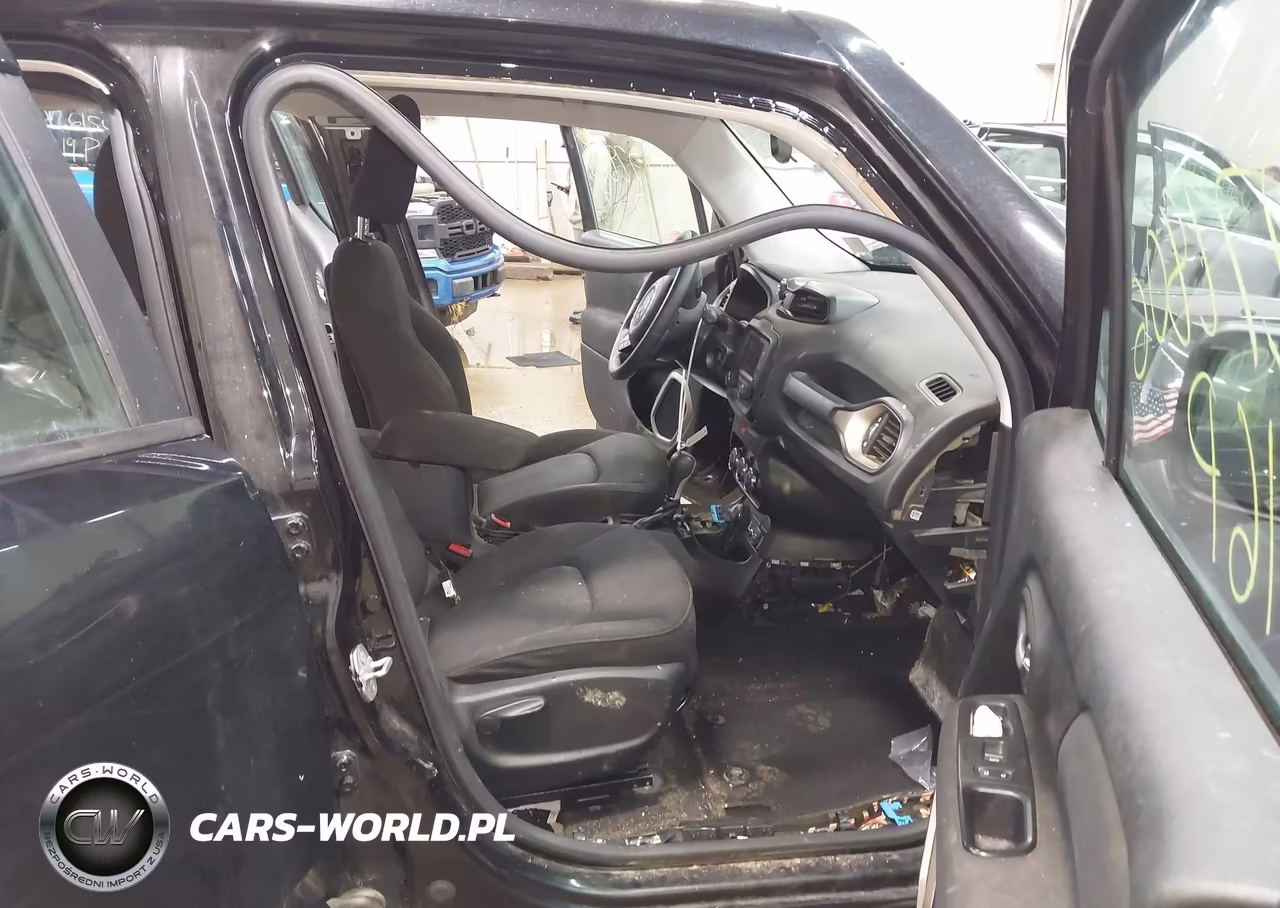 2016 Jeep Renegade Sport VIN:ZACCJBAT6GPD30499 - 5