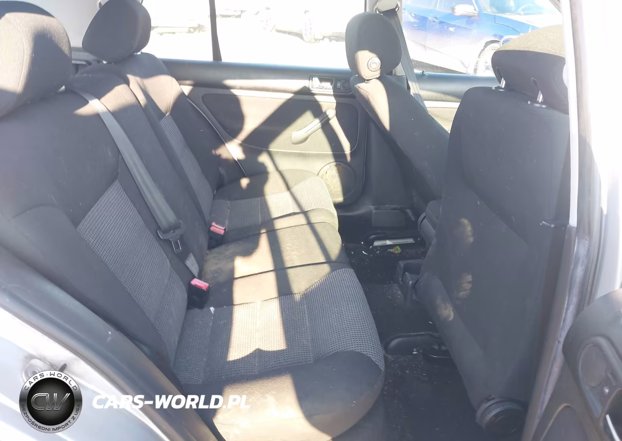 2005 Volkswagen Golf Gls Tdi VIN:9BWGR21J854023989 - 8