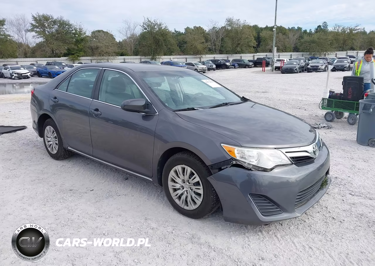 2014 Toyota Camry Le