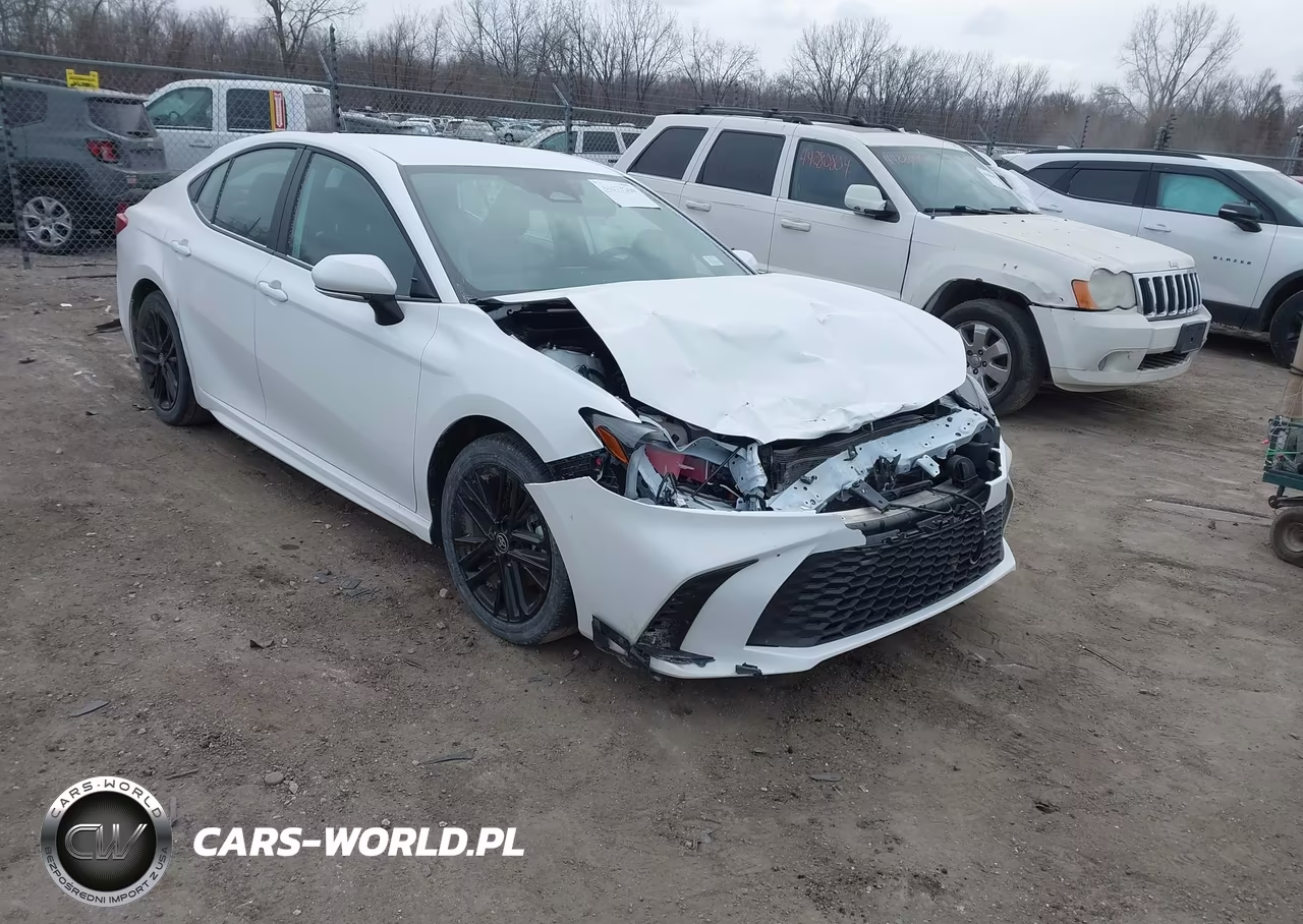 2025 Toyota Camry Se – zdjęcie 1 z 21