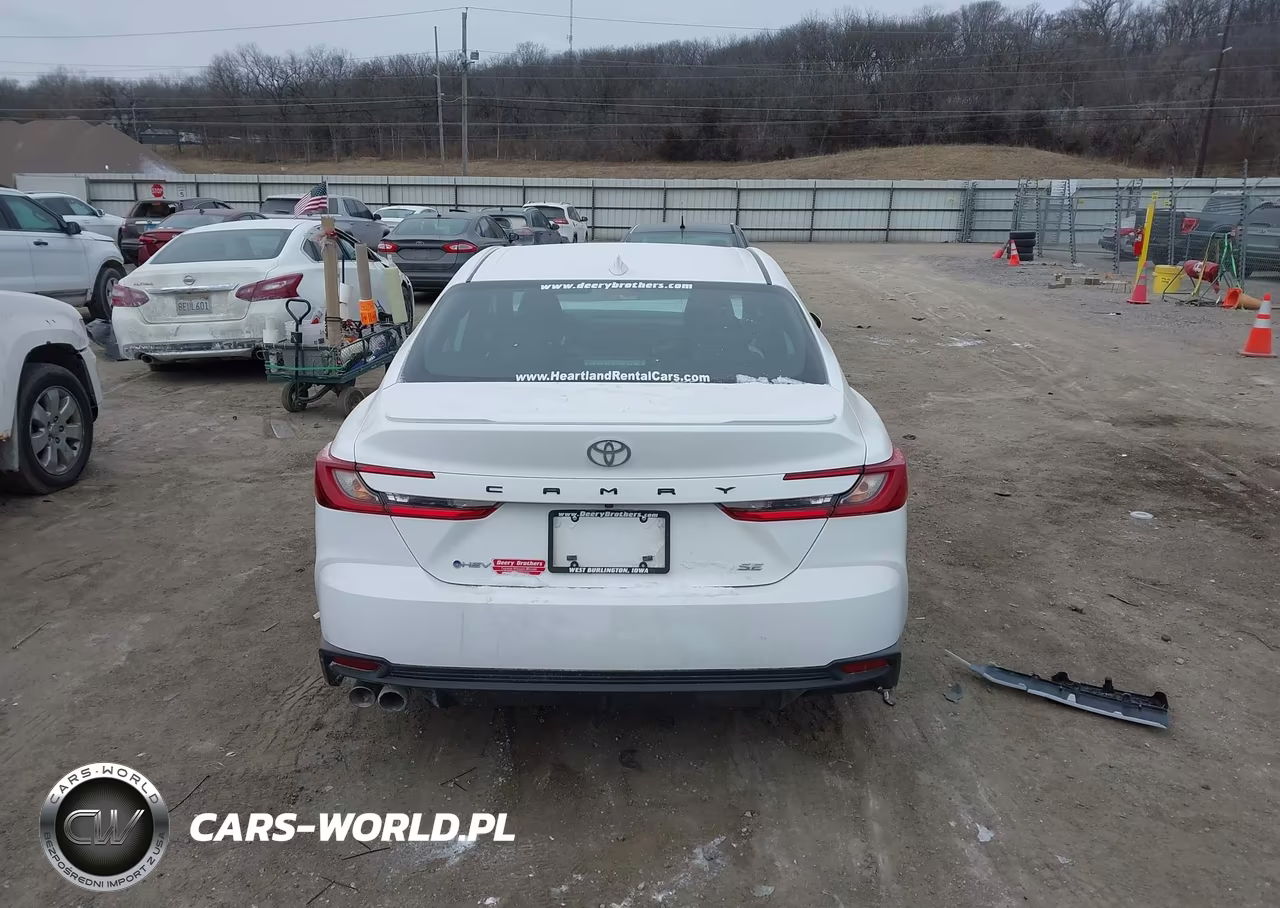 2025 Toyota Camry Se VIN:4T1DAACK9SU145451 - 16