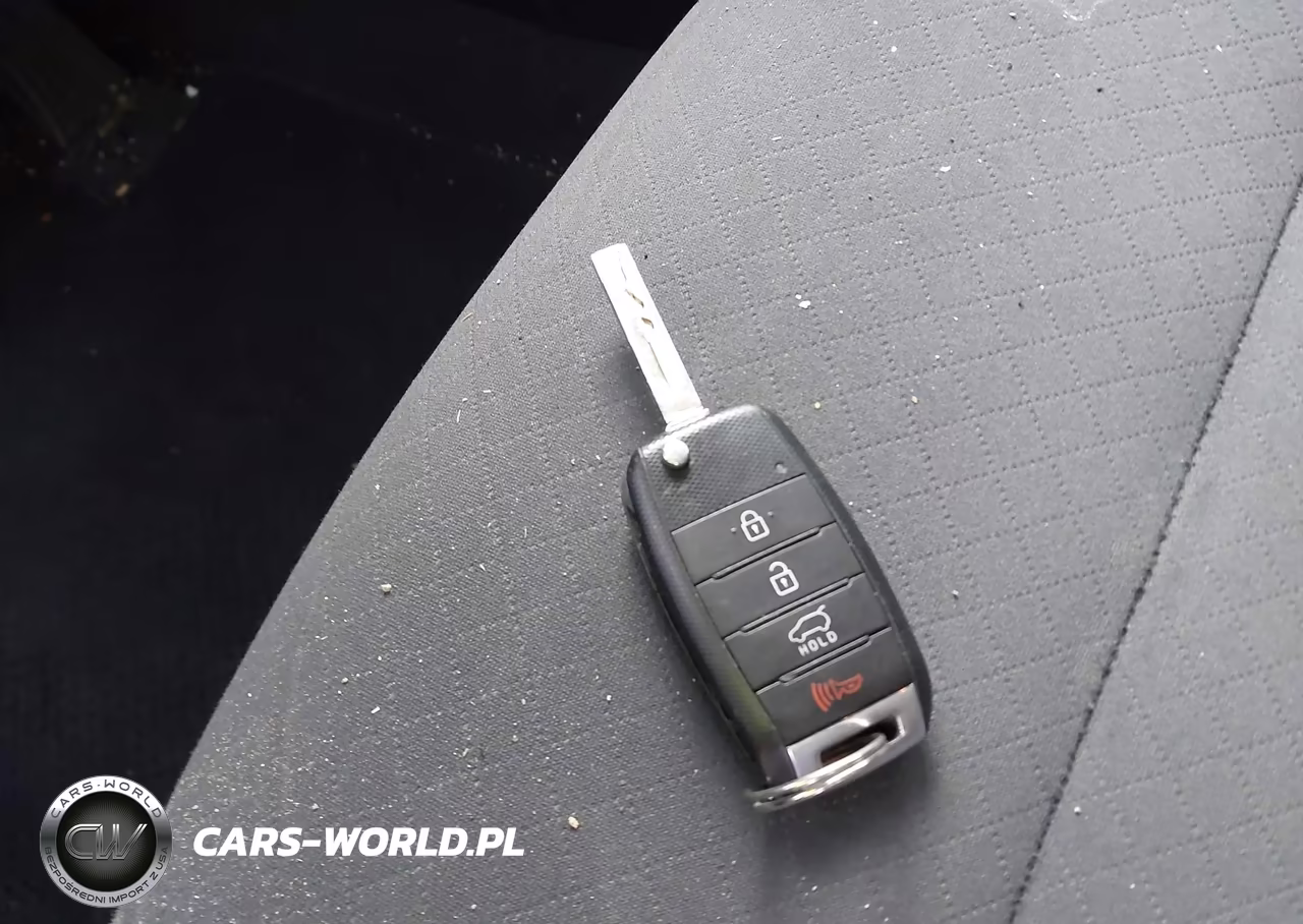 2020 Kia Sorento 3.3L Lx VIN:5XYPG4A58LG663813 - 11