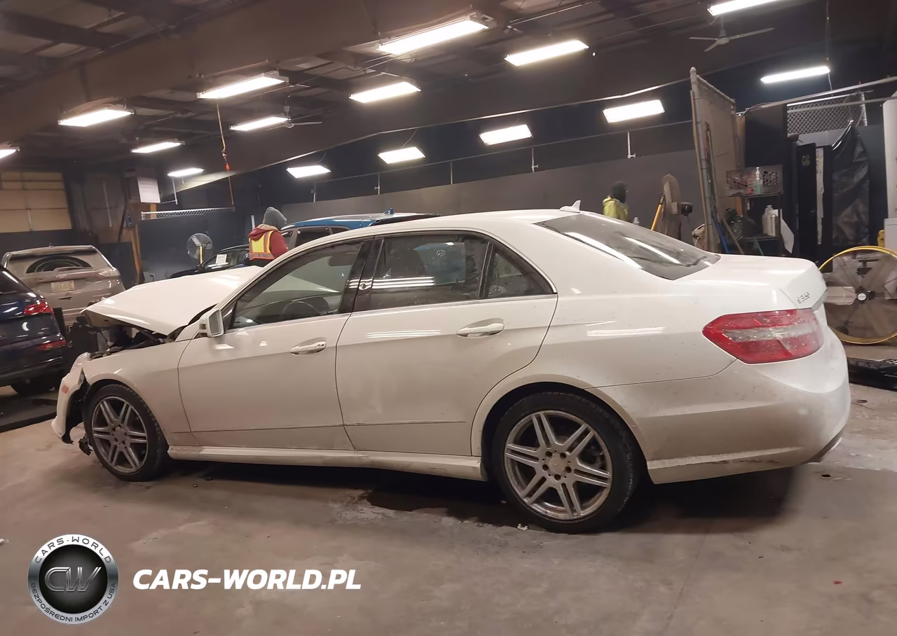 2010 Mercedes-Benz E 350 4Matic VIN:WDDHF8HB5AA118777 - 14