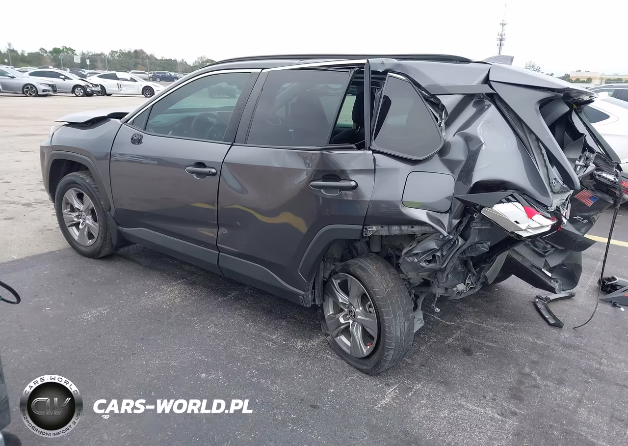 2024 Toyota Rav4 Xle VIN:2T3W1RFV3RC263107 - 3
