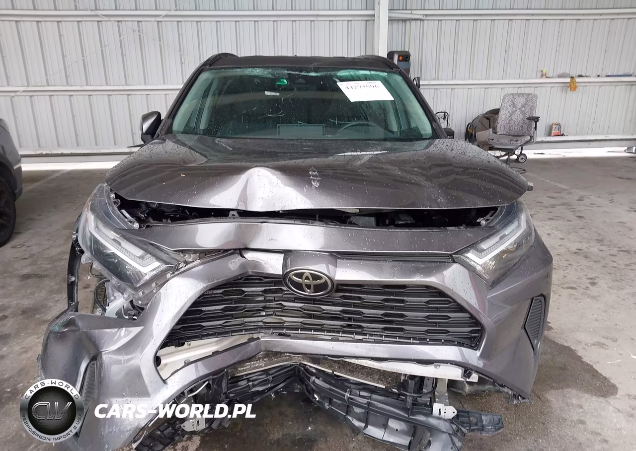 2024 Toyota Rav4 Xle VIN:2T3W1RFV3RC263107 - 6
