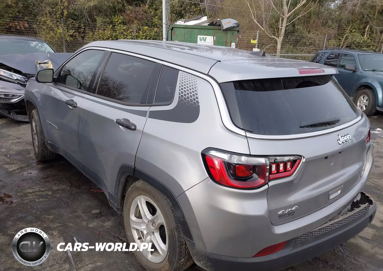 2023 Jeep Compass Sport 4X4 VIN:3C4NJDAN2PT529502 - 3