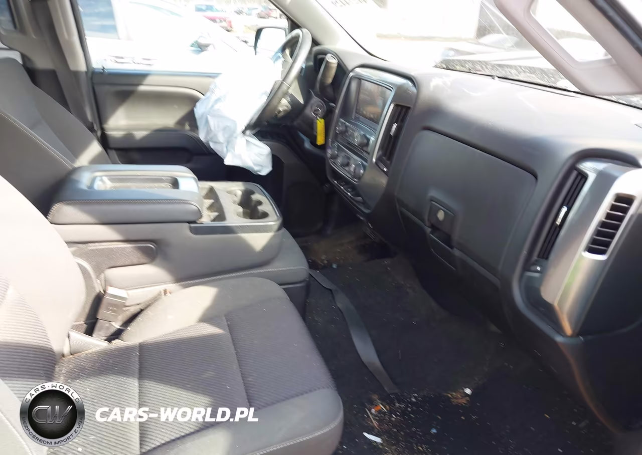 2018 Chevrolet Silverado 1500 1Lt VIN:3GCUKRER0JG210232 - 5
