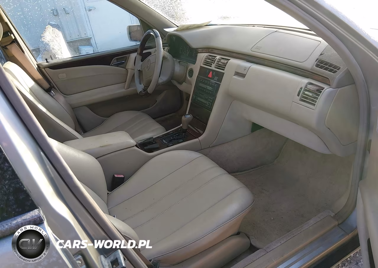 1998 Mercedes-Benz E 300 Diesel VIN:WDBJF25FXWA487513 - 5