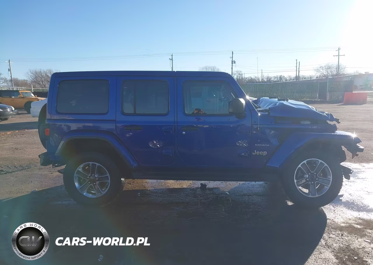 2020 Jeep Wrangler Unlimited Sahara VIN:1C4HJXEN2LW221033 - 13