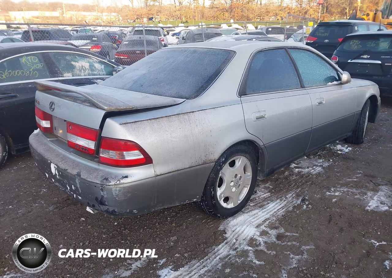 2000 Lexus Es 300 VIN:JT8BF28G3Y0279734 - 4