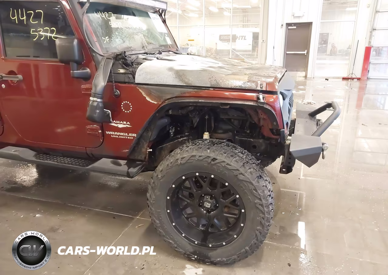 2007 Jeep Wrangler Unlimited Sahara VIN:1J4GA59127L192092 - 12
