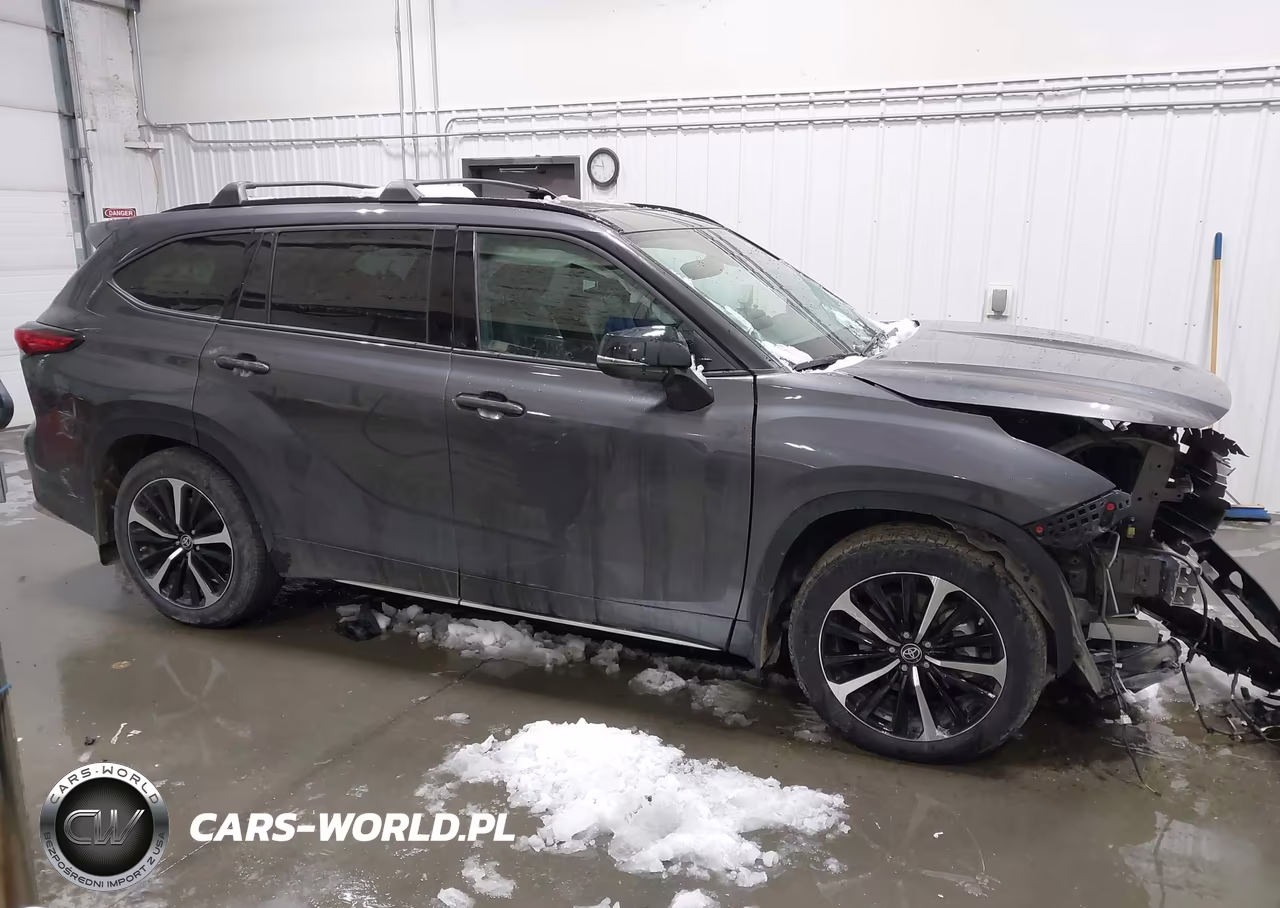 2022 Toyota Highlander Xse VIN:5TDJZRBH2NS169751 - 14