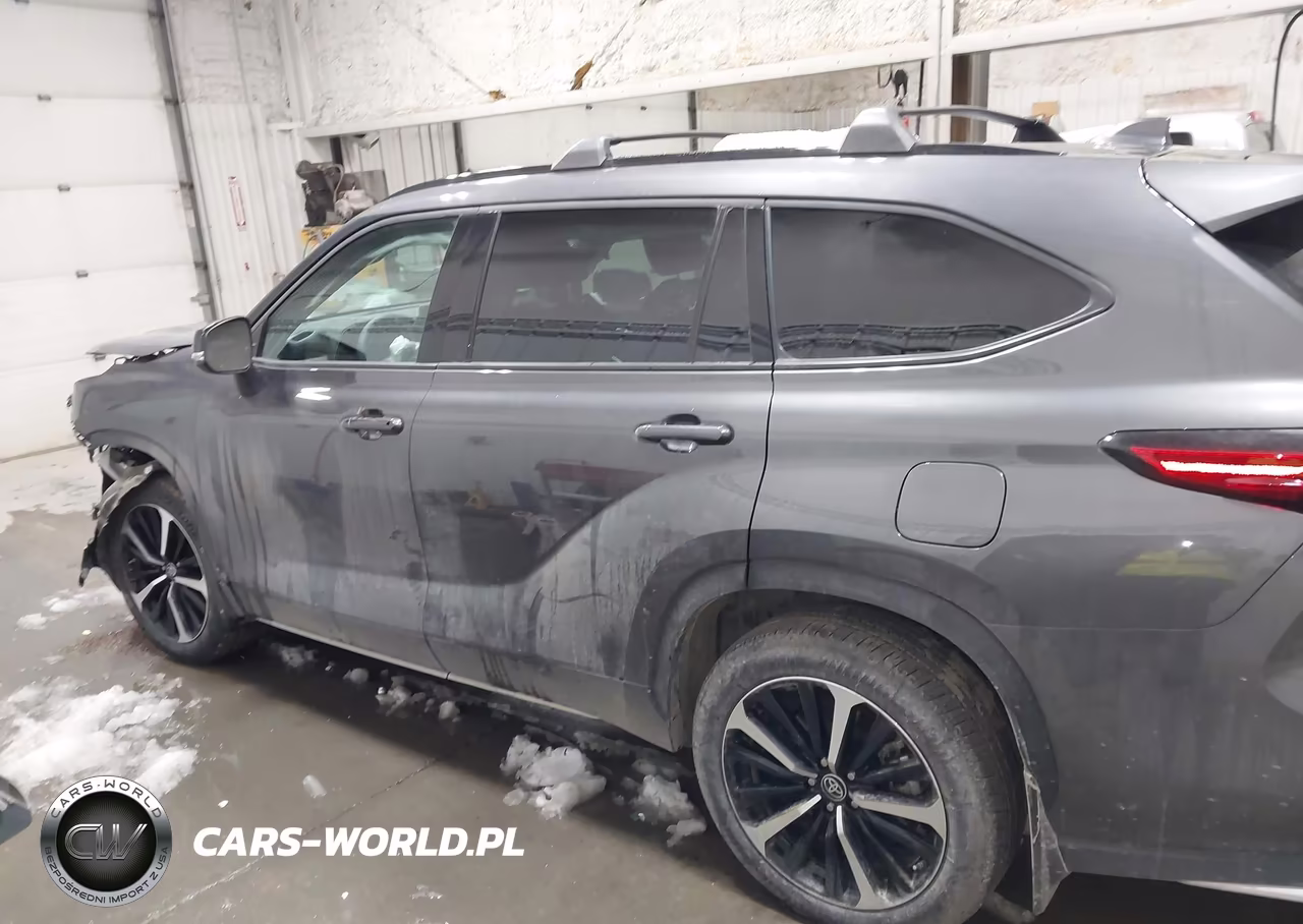 2022 Toyota Highlander Xse VIN:5TDJZRBH2NS169751 - 15