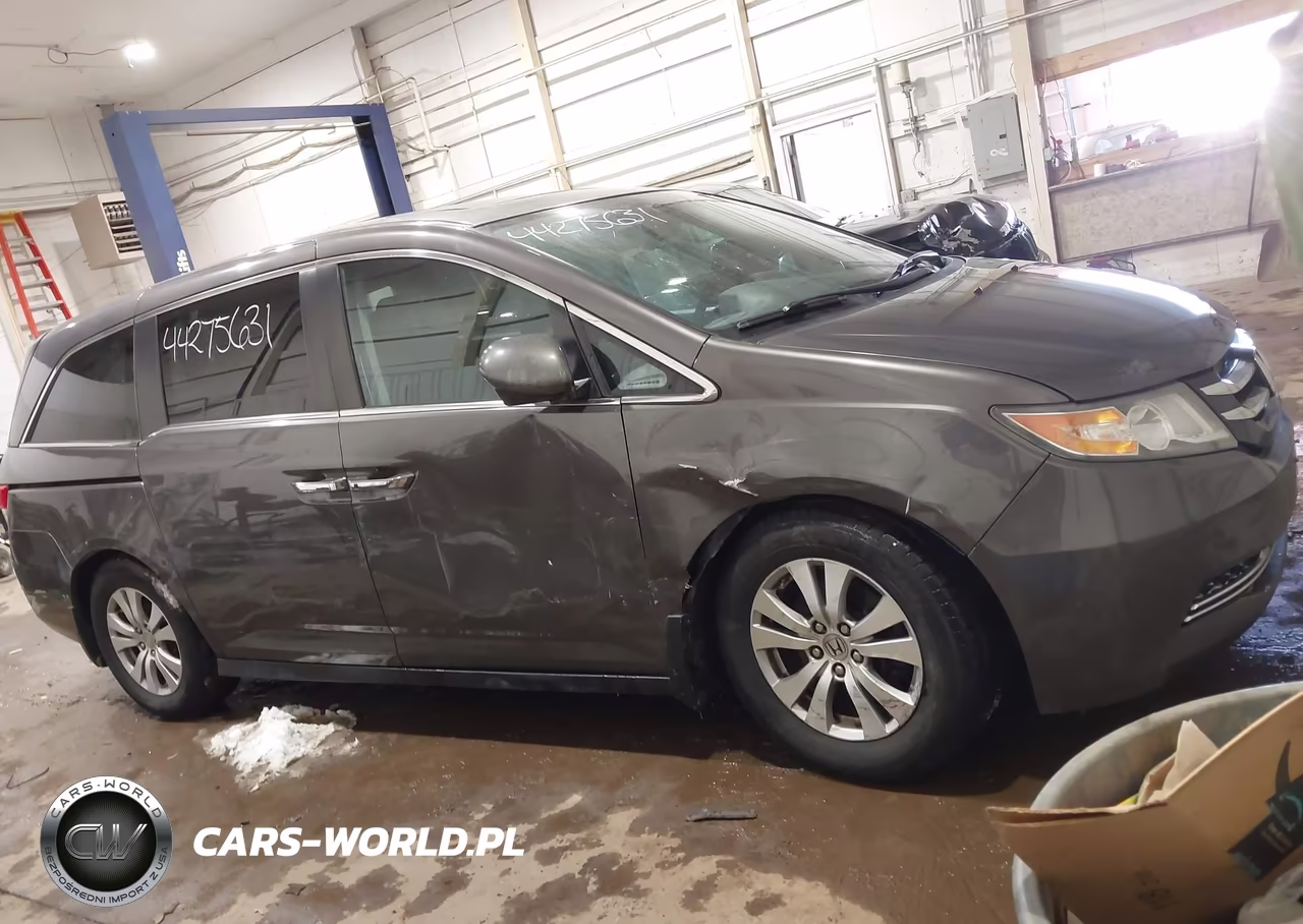 2015 Honda Odyssey Ex-L VIN:5FNRL5H68FB038509 - 13