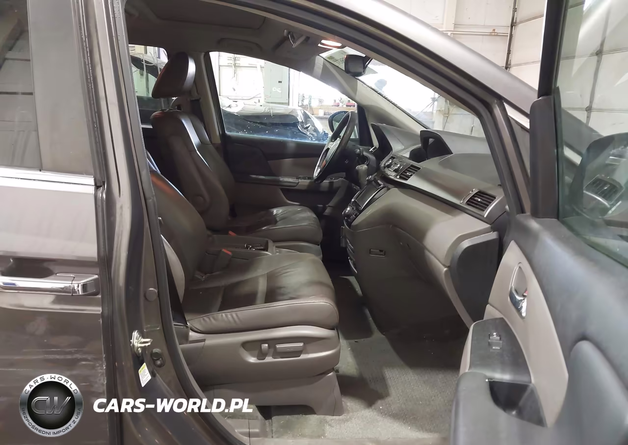 2015 Honda Odyssey Ex-L VIN:5FNRL5H68FB038509 - 5