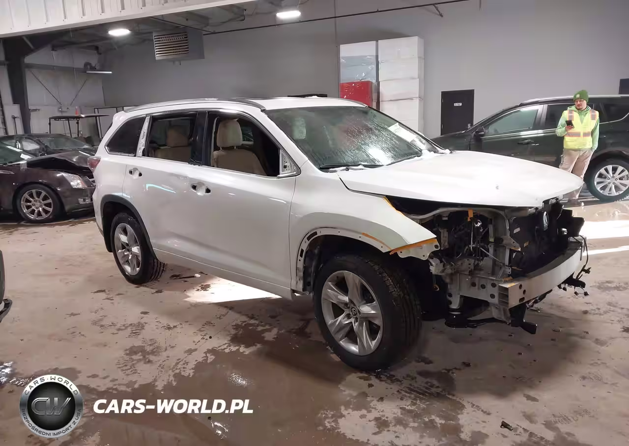 2016 Toyota Highlander Limited V6