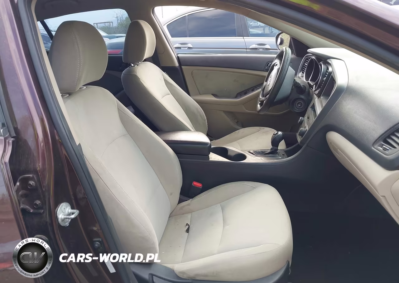 2013 Kia Optima Lx VIN:5XXGM4A78DG203941 - 5