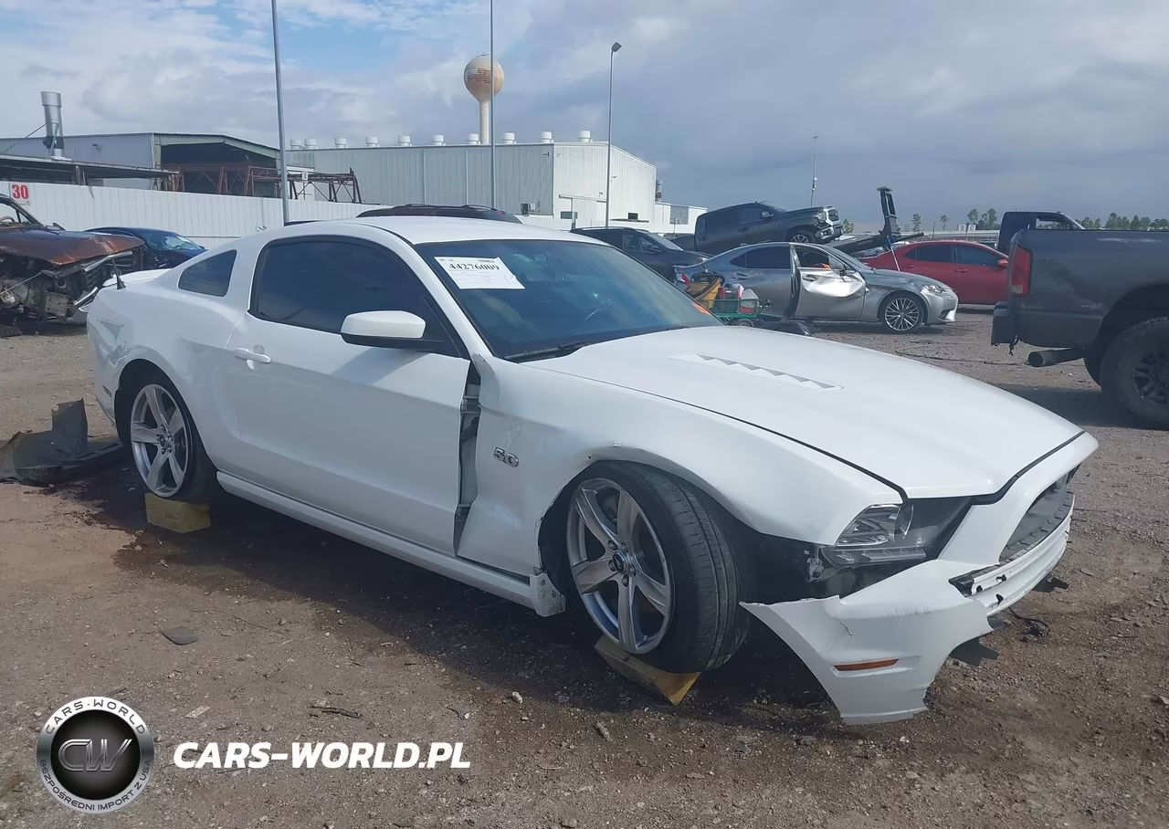 2013 Ford Mustang Gt Premium