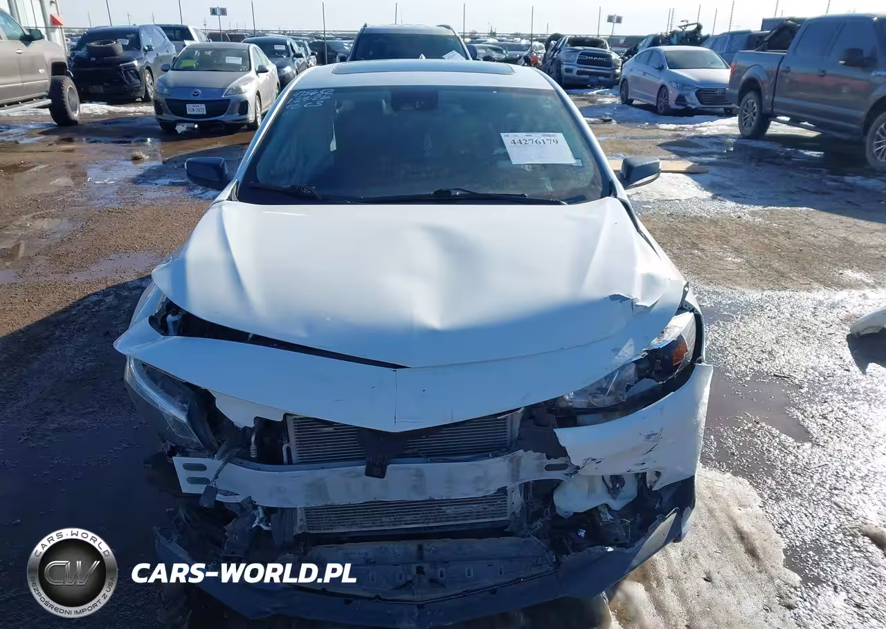 2018 Chevrolet Malibu Premier VIN:1G1ZE5SXXJF224335 - 12