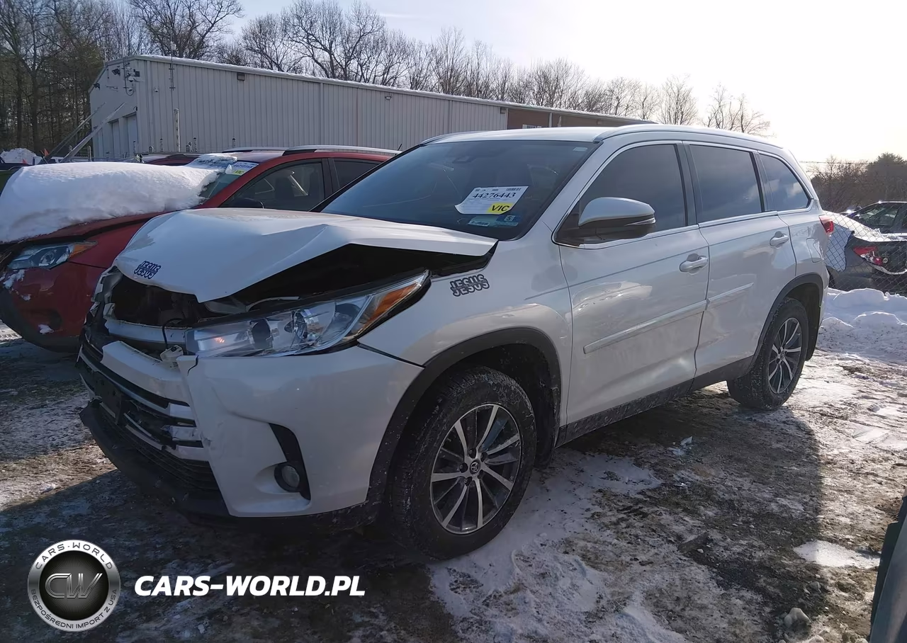 2019 Toyota Highlander Xle VIN:5TDJZRFH9KS562748 - 2