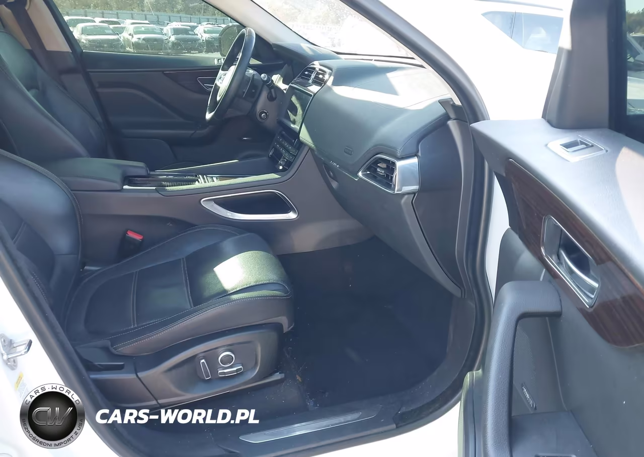 2020 Jaguar F-Pace Prestige P300 Awd Automatic VIN:SADCK2GX4LA647381 - 5