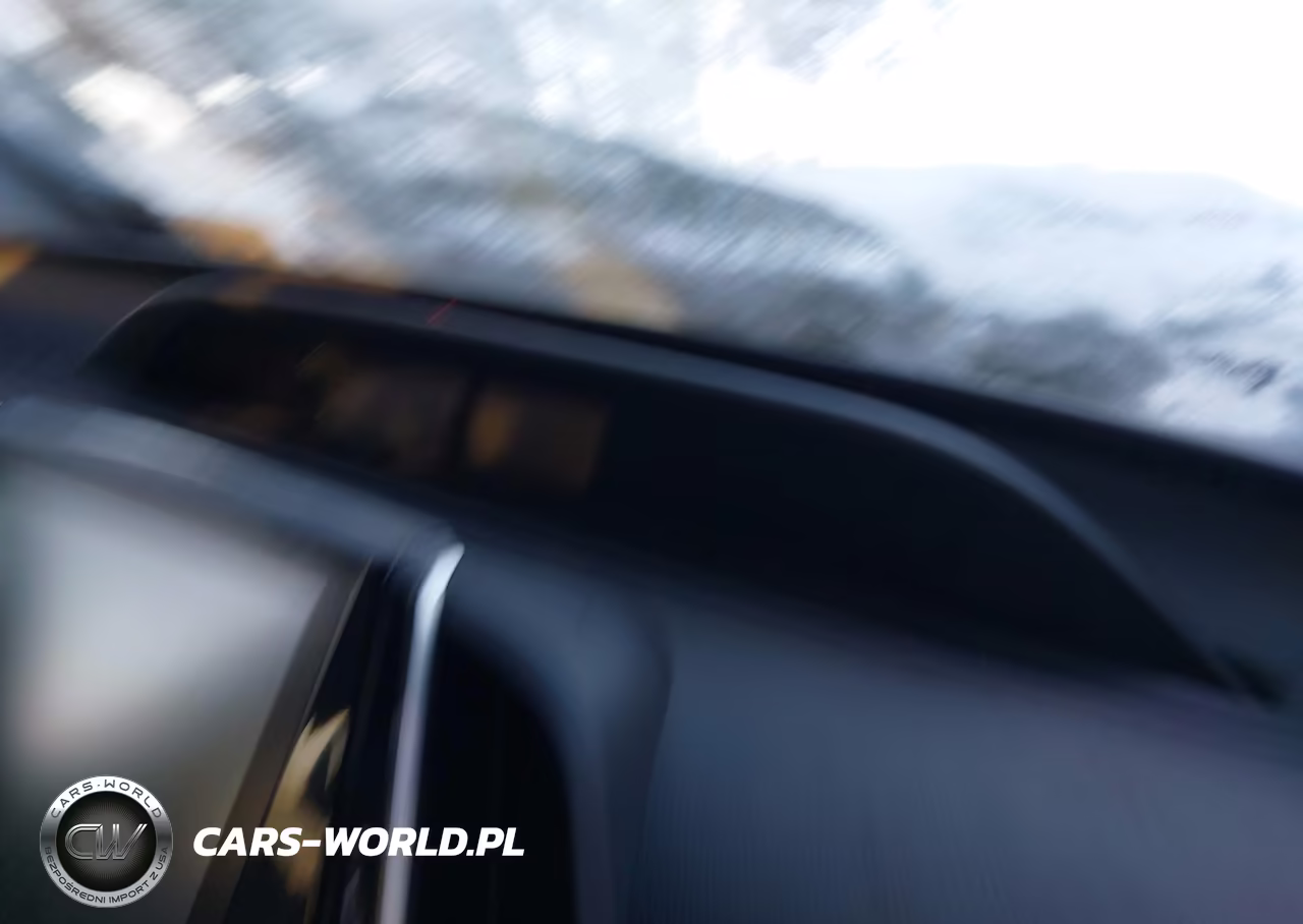 2018 Toyota Prius Prime Premium VIN:JTDKARFP6J3102921 - 14