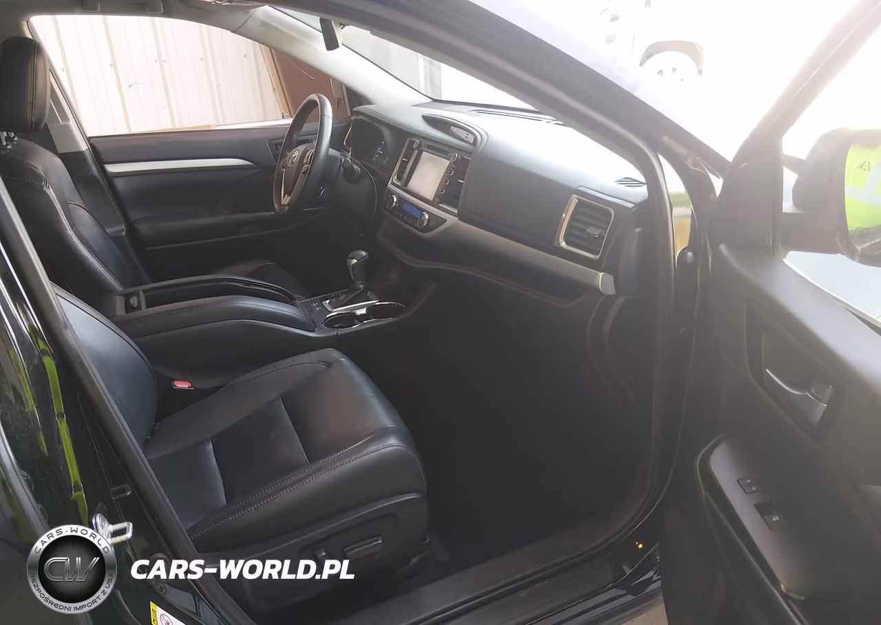 2019 Toyota Highlander Xle VIN:5TDJZRFH3KS622264 - 5