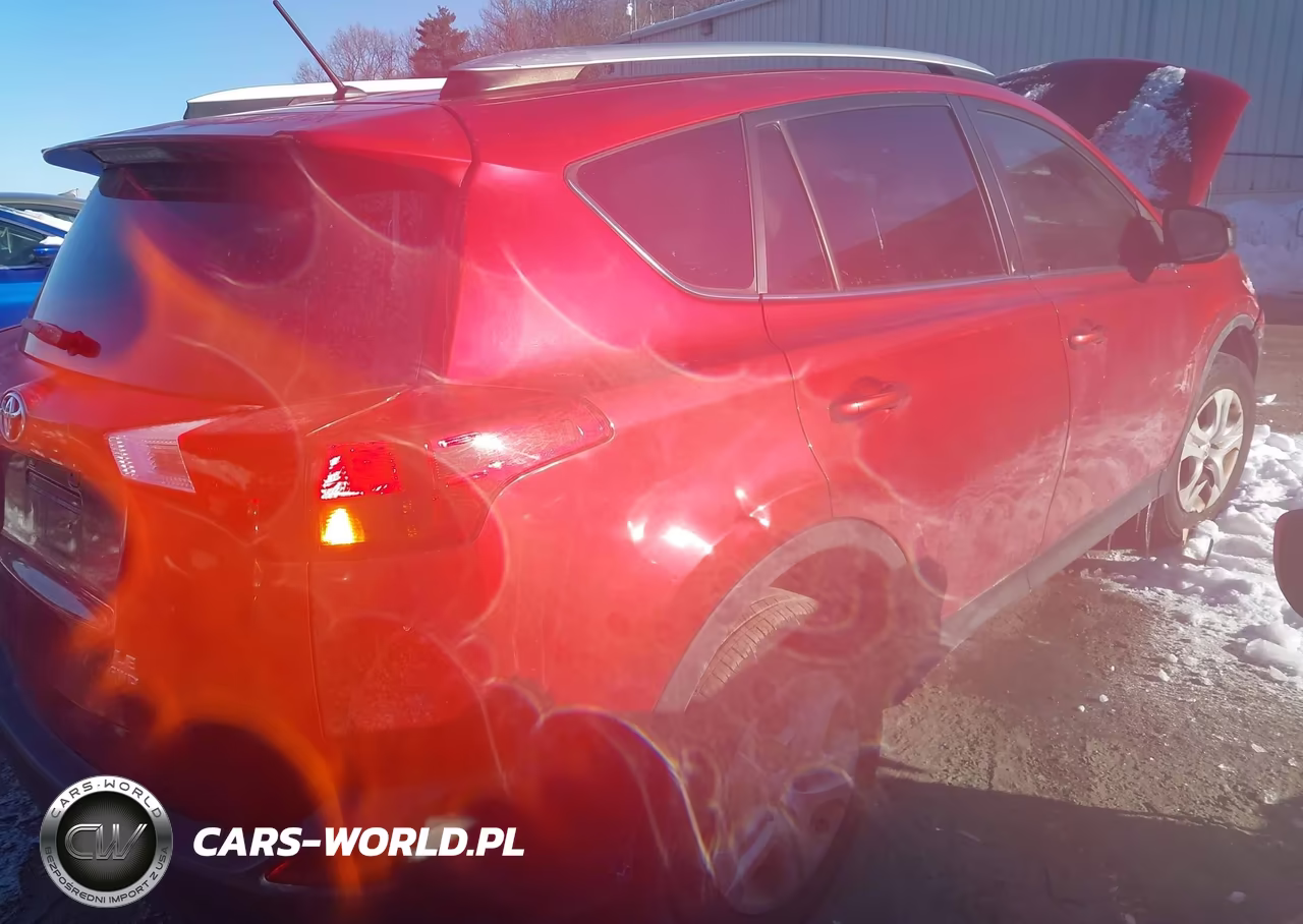 2015 Toyota Rav4 Le VIN:JTMBFREV0FJ030893 - 4