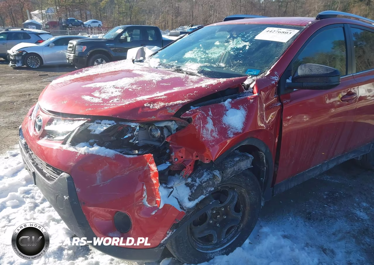 2015 Toyota Rav4 Le VIN:JTMBFREV0FJ030893 - 6