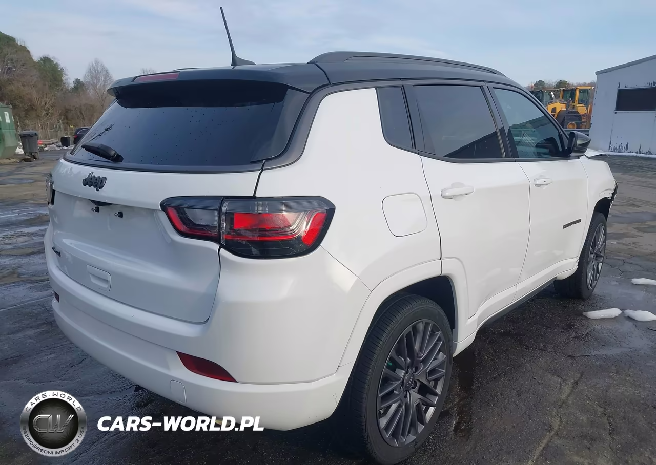 2022 Jeep Compass High Altitude 4X4 VIN:3C4NJDCB8NT159740 - 4