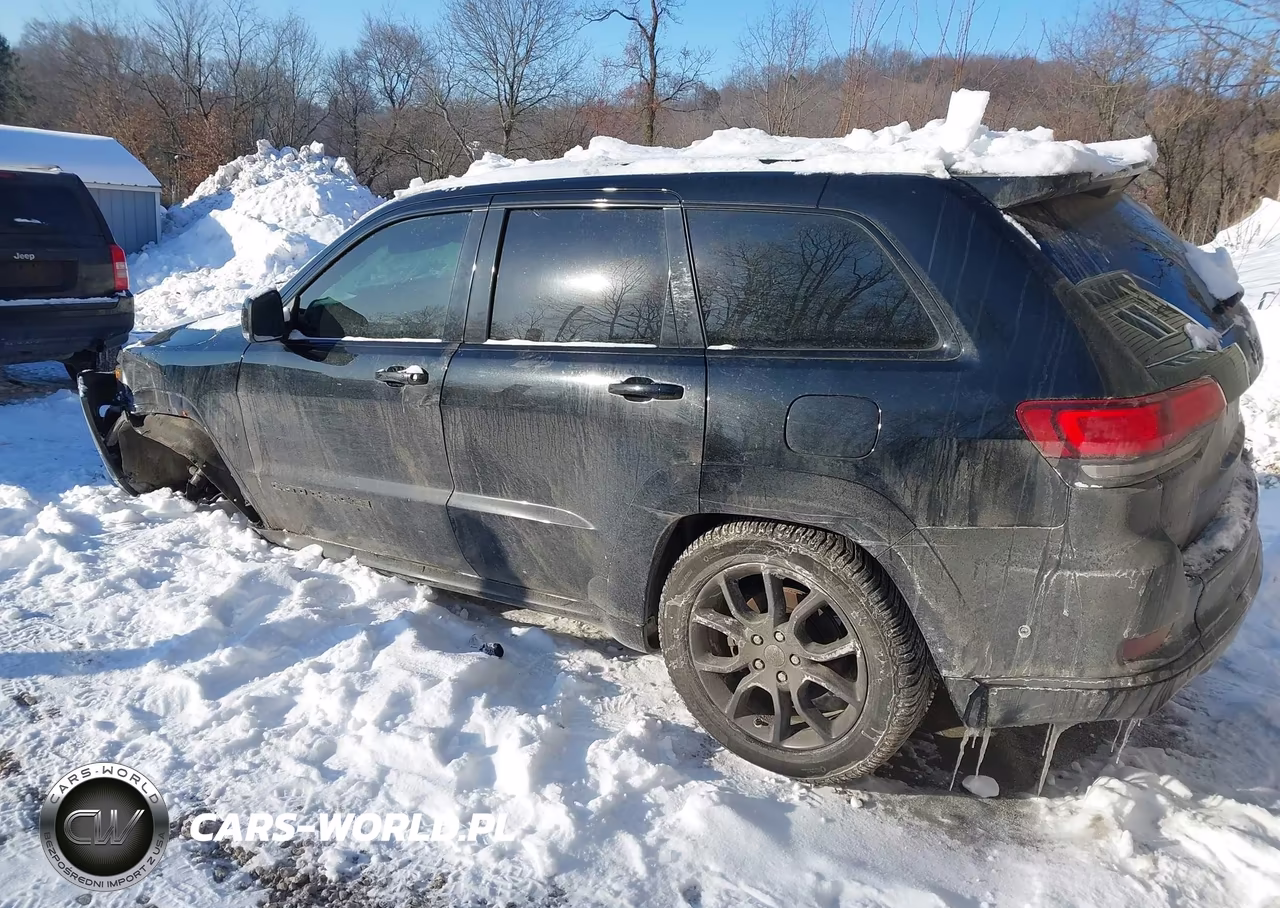 2020 Jeep Grand Cherokee High Altitude 4X4 VIN:1C4RJFCT4LC136504 - 3