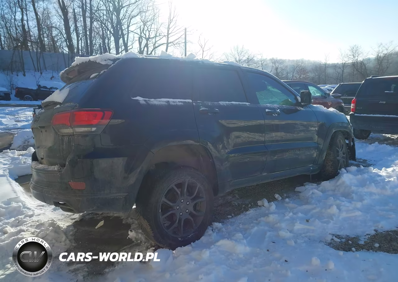 2020 Jeep Grand Cherokee High Altitude 4X4 VIN:1C4RJFCT4LC136504 - 4