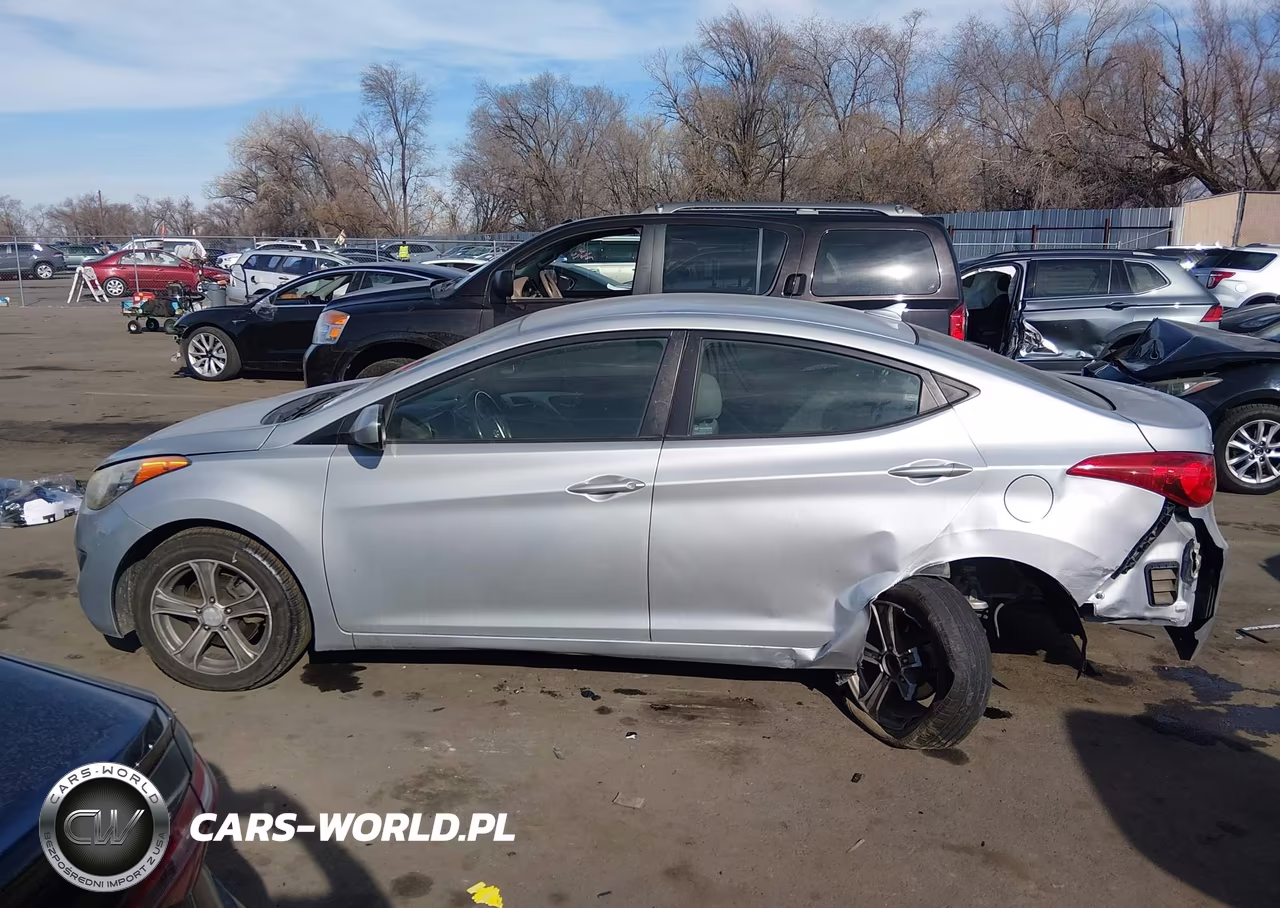 2012 Hyundai Elantra Gls VIN:5NPDH4AE2CH080968 - 14