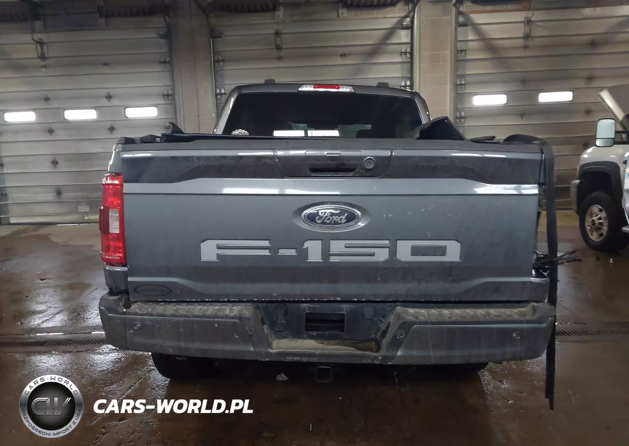 2023 Ford F-150 Xlt VIN:1FTFW1ED8PFD05750 - 17