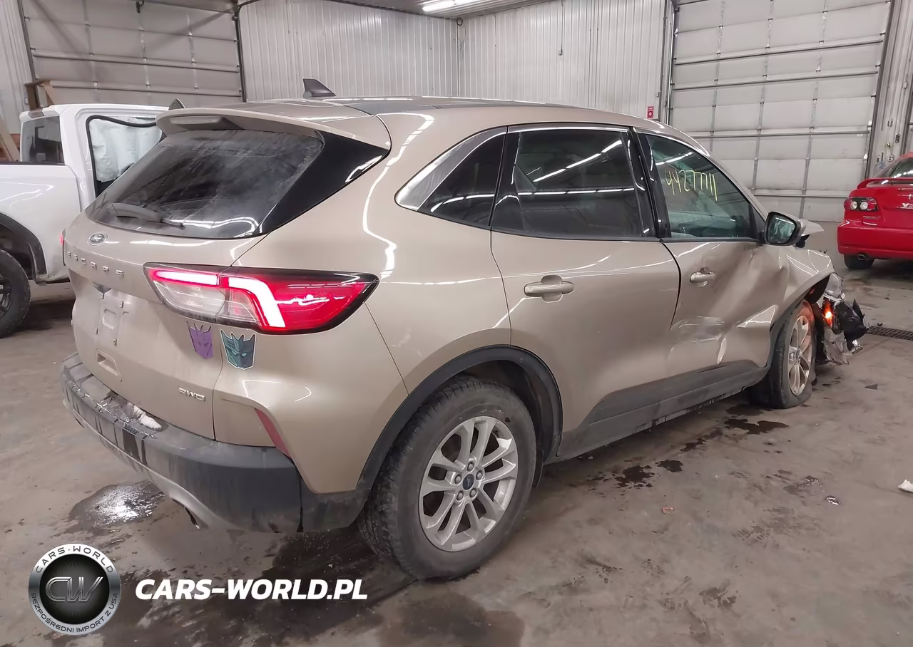 2021 Ford Escape Se VIN:1FMCU9G62MUA94876 - 4