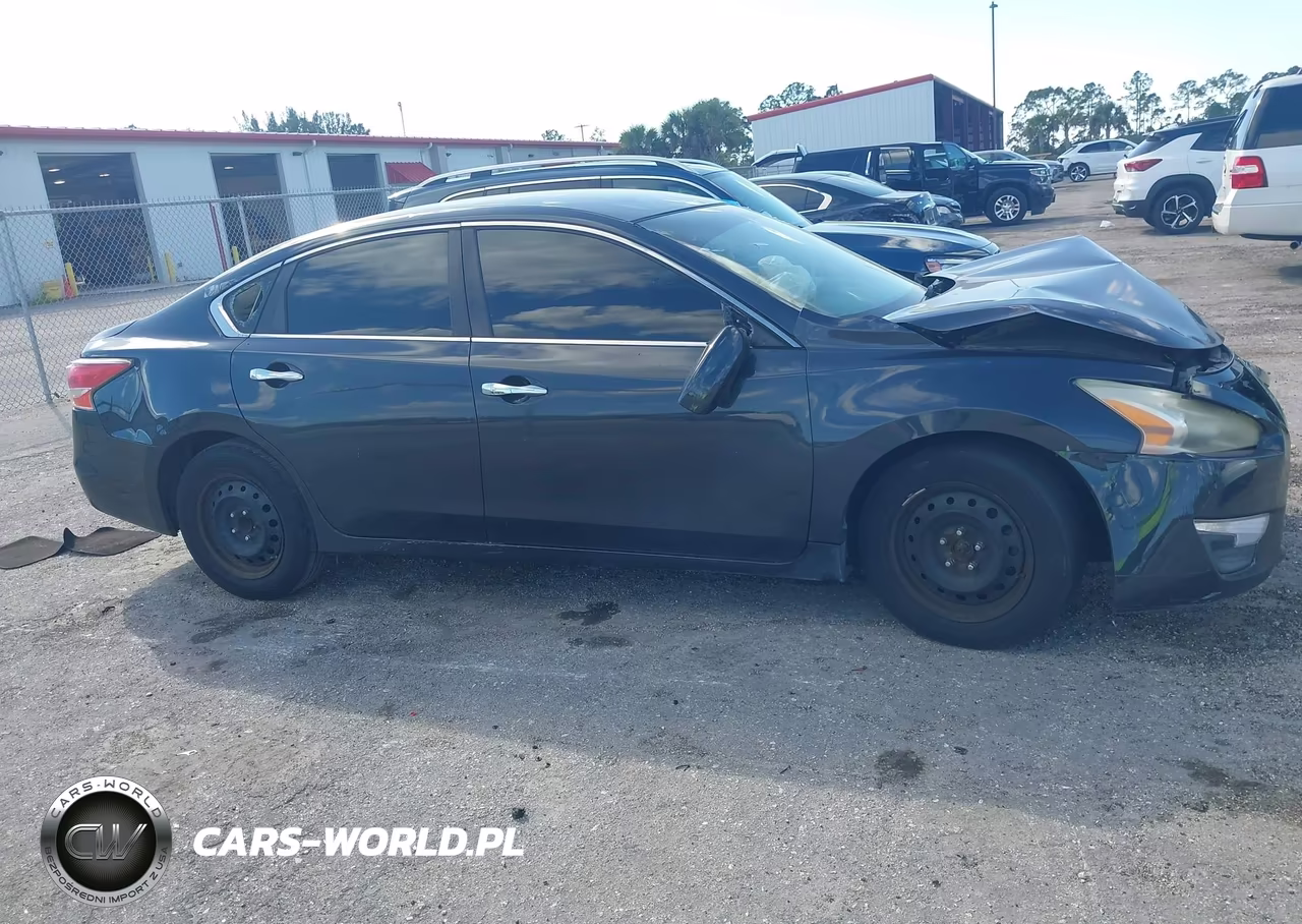 2013 Nissan Altima 2.5 S VIN:1N4AL3AP4DC902010 - 13