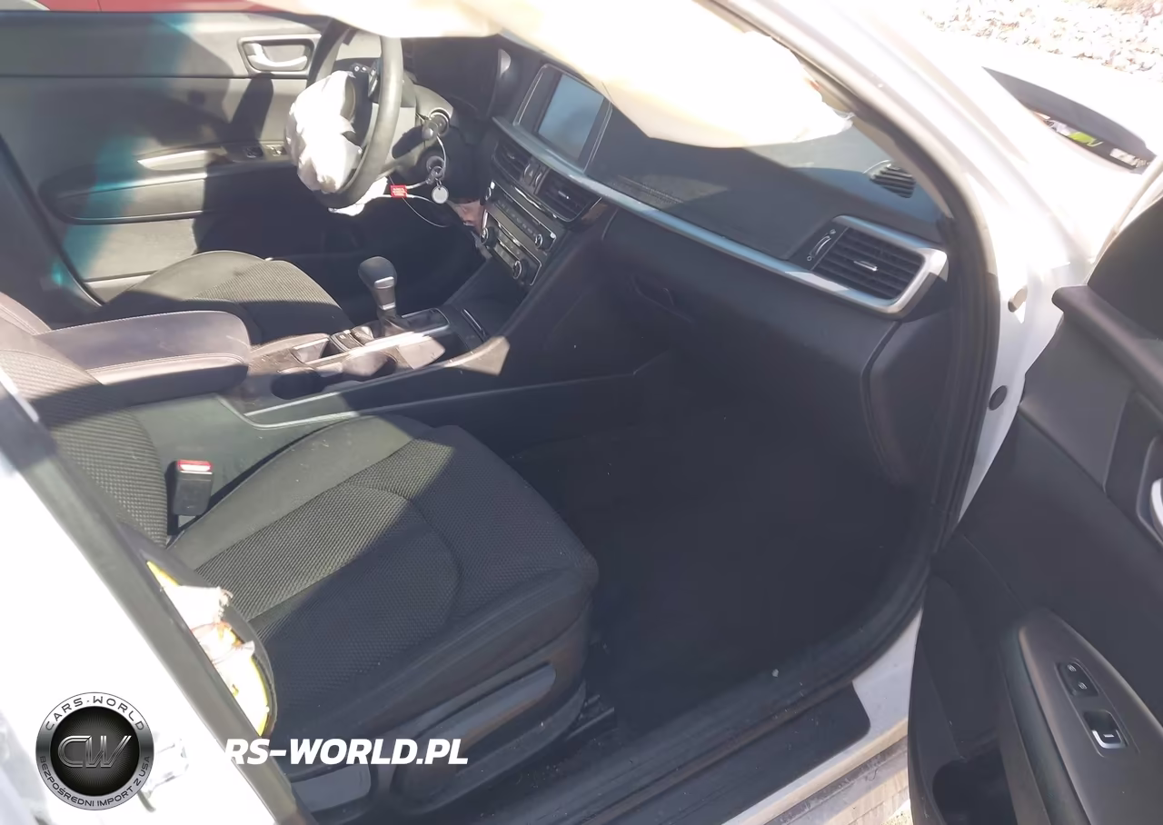 2019 Kia Optima Lx VIN:5XXGT4L35KG295746 - 5