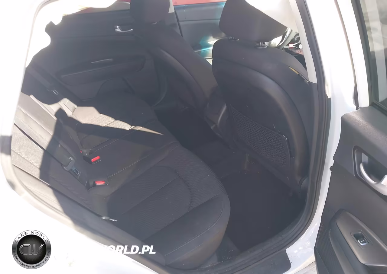 2019 Kia Optima Lx VIN:5XXGT4L35KG295746 - 8