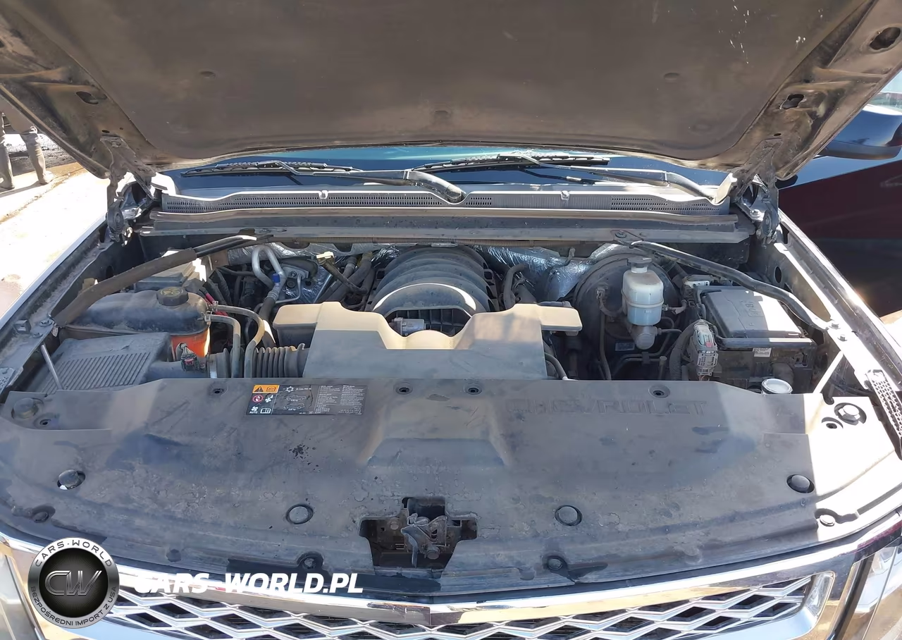 2016 Chevrolet Suburban Lt VIN:1GNSKHKC5GR192294 - 10