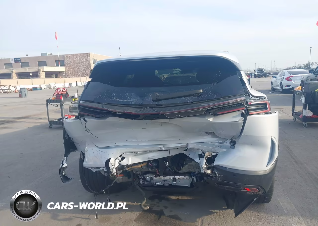 2025 Polestar 3 Long Range Dual Motor-Long Range Dual Motor Launch Edition VIN:YSREA3YB6SB002481 - 17