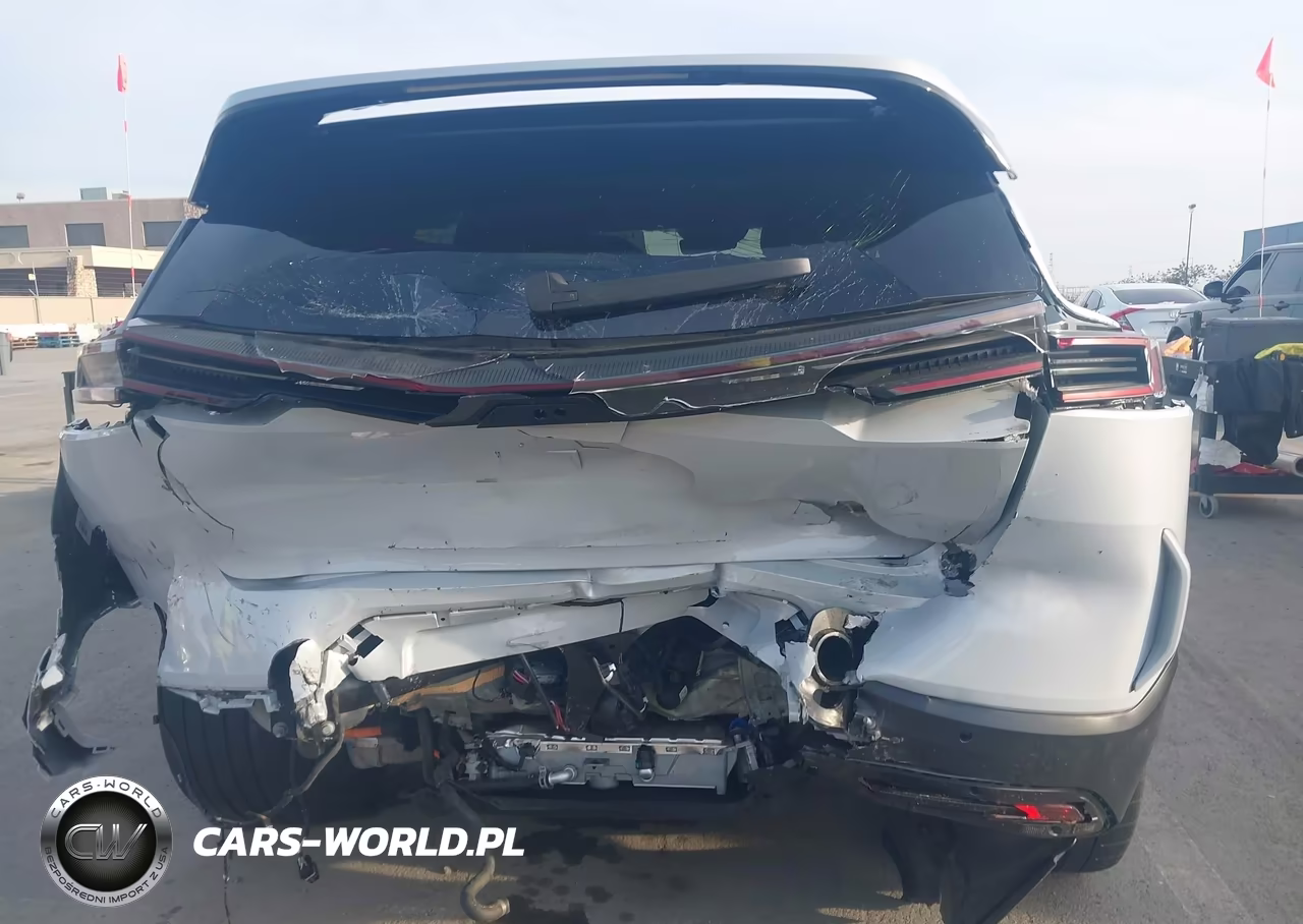 2025 Polestar 3 Long Range Dual Motor-Long Range Dual Motor Launch Edition VIN:YSREA3YB6SB002481 - 6