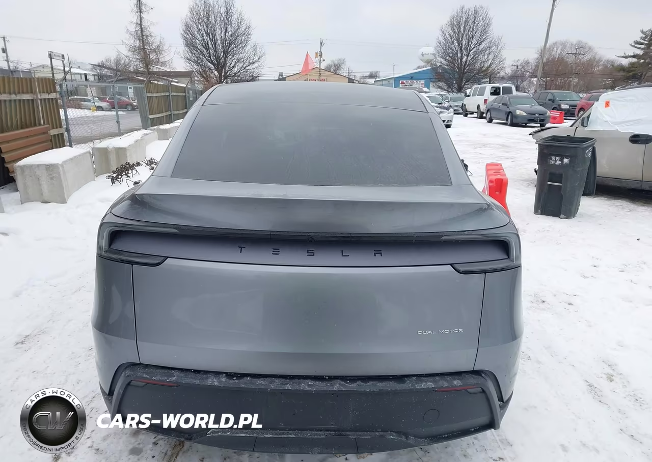 2026 Tesla Model Y Long Range Launch Series-Premium All-Wheel Drive VIN:7SAYGDEE3TF337927 - 17