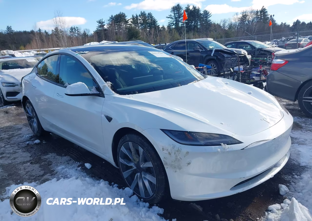 2025 Tesla Model 3 Long Range All-Wheel Drive – zdjęcie 1 z 18