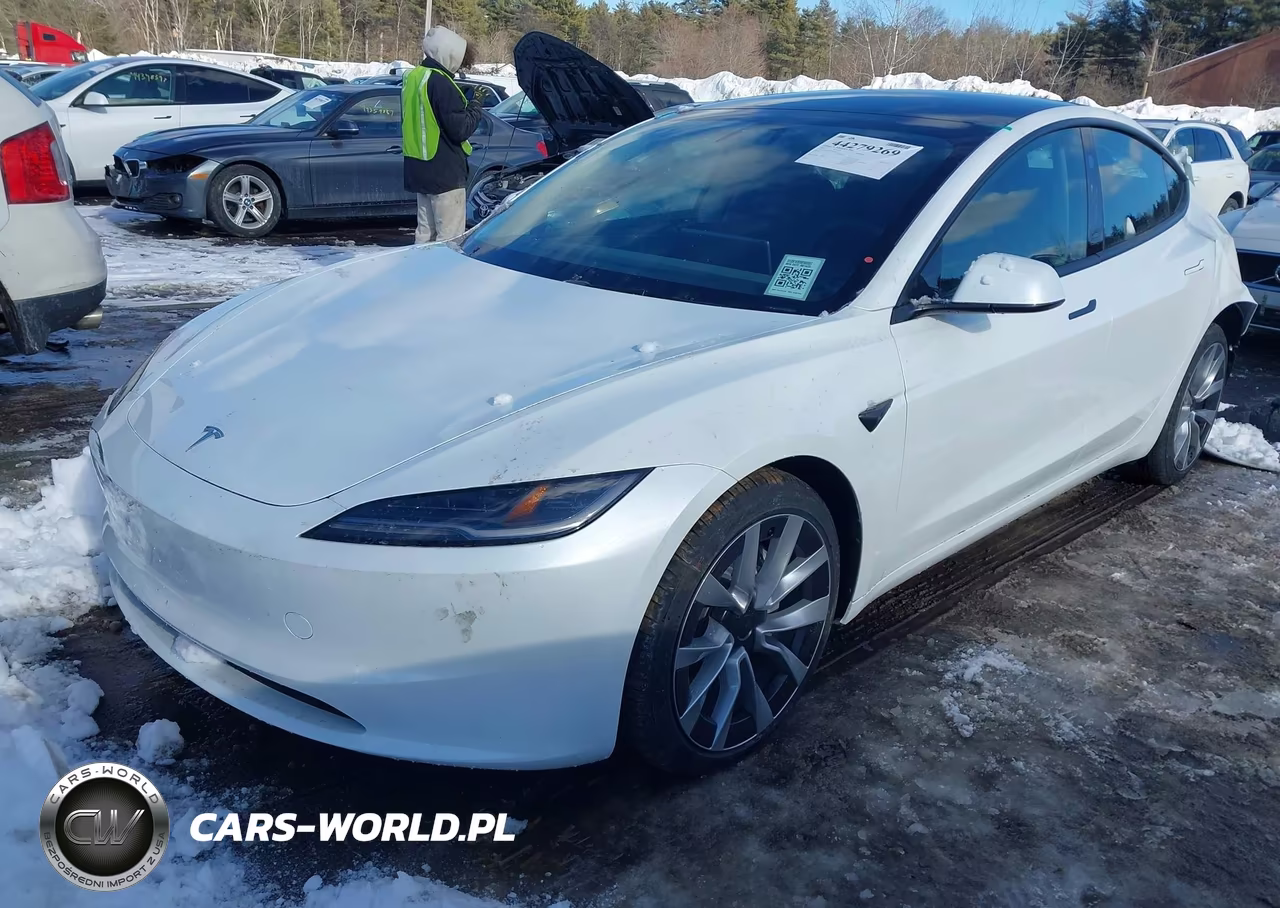 2025 Tesla Model 3 Long Range All-Wheel Drive VIN:5YJ3E1EB5SF065557 - 2