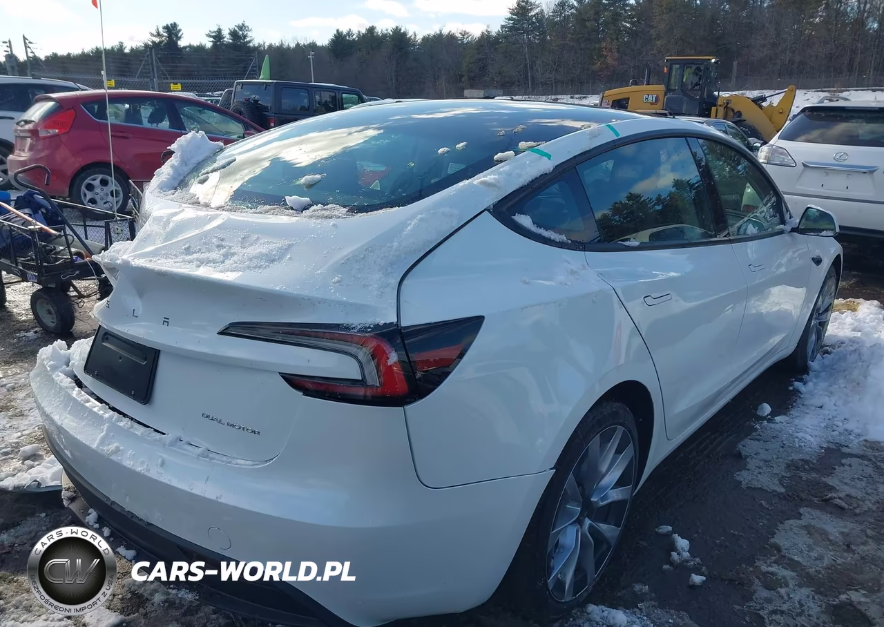 2025 Tesla Model 3 Long Range All-Wheel Drive VIN:5YJ3E1EB5SF065557 - 4