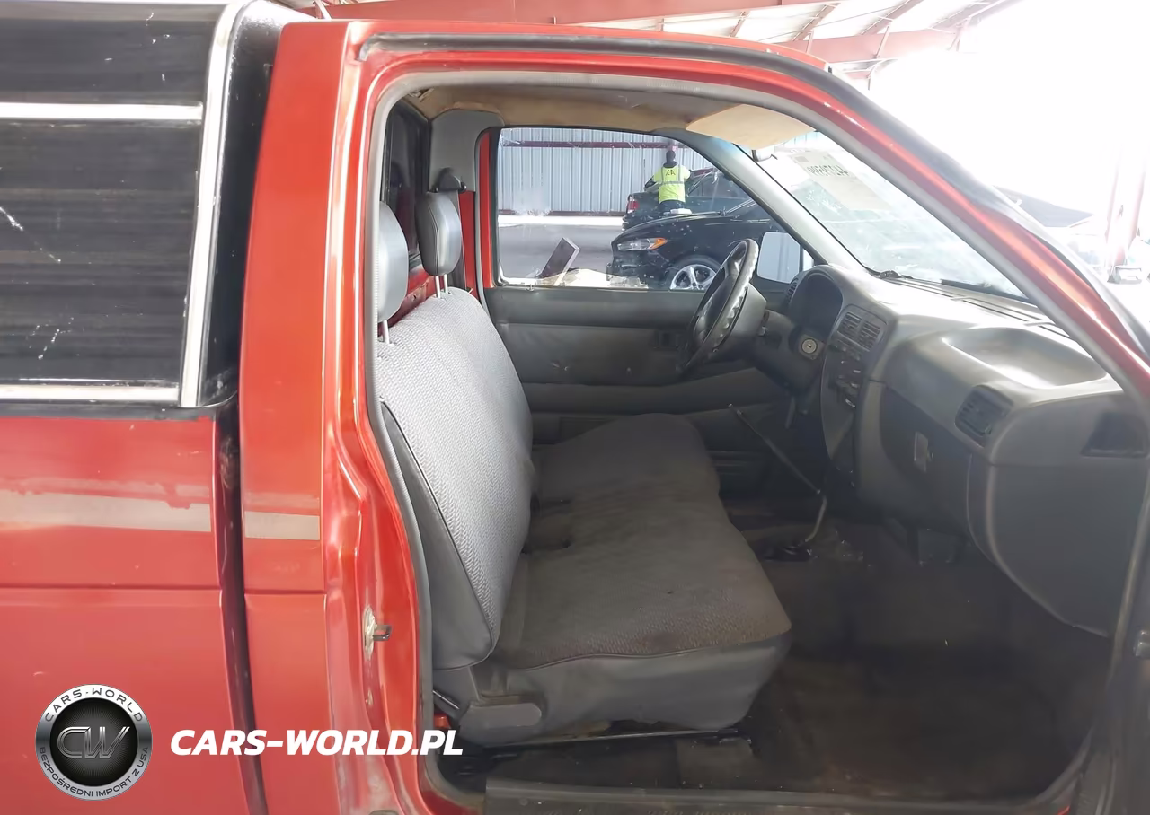 1997 Nissan 4X2 Truck Xe VIN:1N6SD11S1VC323219 - 5