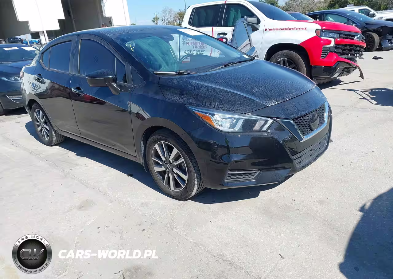 2021 Nissan Versa Sv