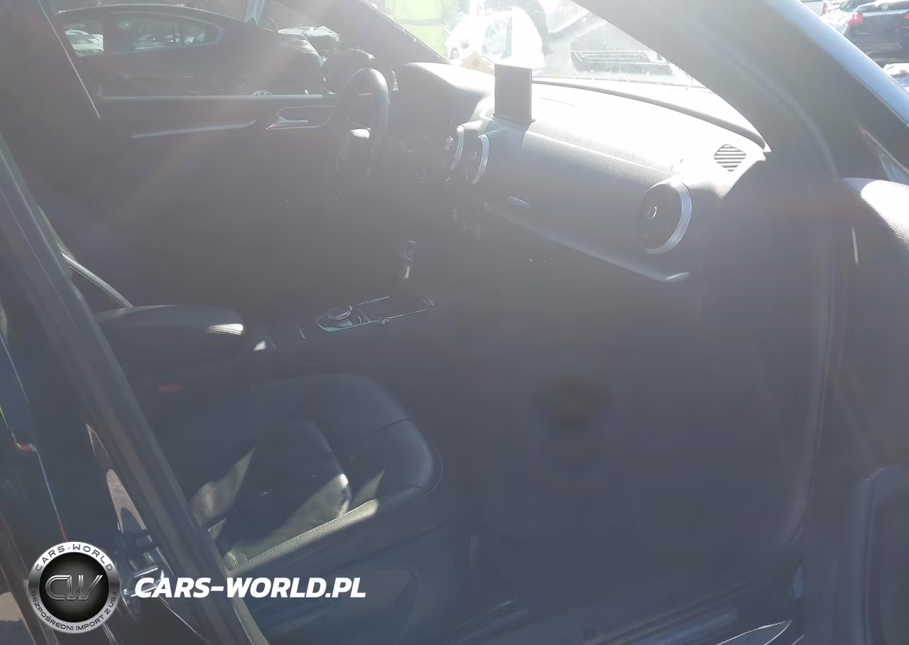 2017 Audi A3 2.0T Premium VIN:WAUB8GFFXH1019504 - 5