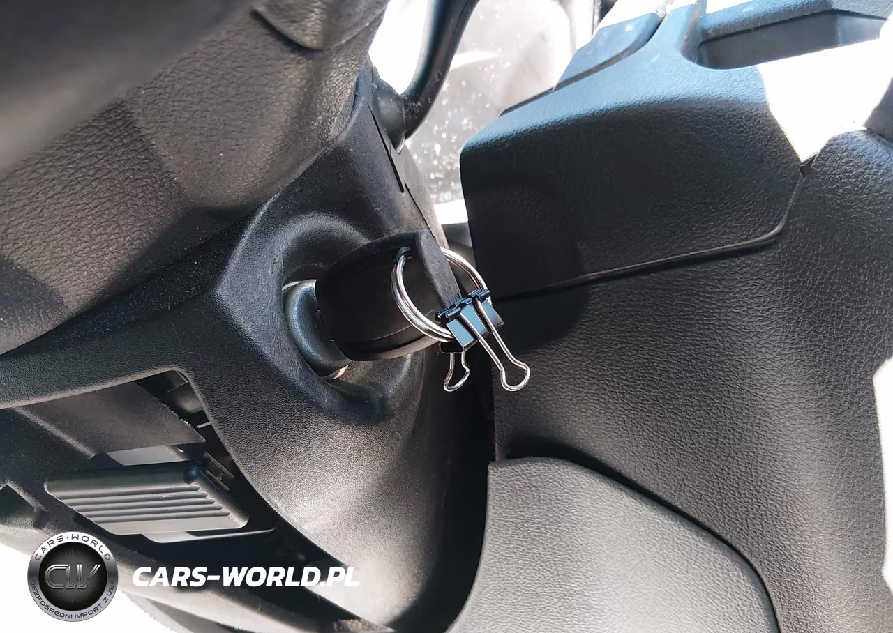 2019 Ford Transit-250 VIN:1FTYR2CM6KKB54920 - 11