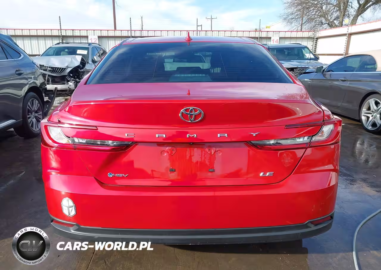 2025 Toyota Camry Le VIN:4T1DAACKXSU074132 - 16